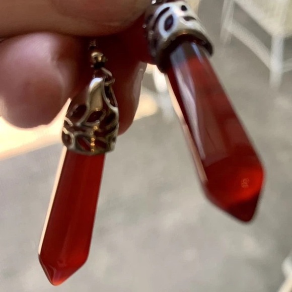 Clear Red Crystal Drop Dangle Earrings Pierced Silver Tone Boho Healing 1.5 in - Picture 1 of 4